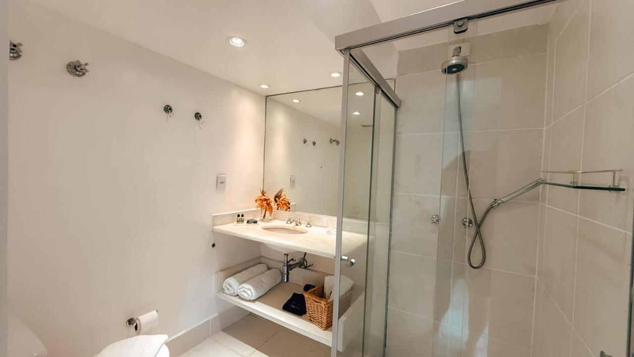 Deluxe King Suite,1743448575:JPEG