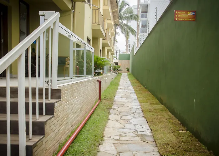 Resort: Strand Hotel Guaruja Frente Mar